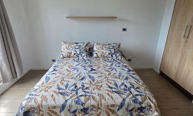 MONOAMBIENTE AMOBLADO CON PATIO VISTA HUMEDAL