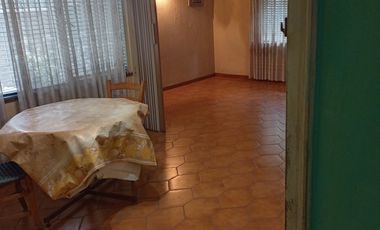 RESIDENCIAL Y BODEGA CON FLUJO INMEDIATO  ÑUÑOA