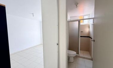 Departamento en Venta en Col. San Miguel, Iztapalapa con 3 rec y 2 baños