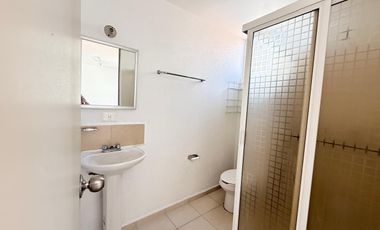 Departamento en Venta en Col. San Miguel, Iztapalapa con 3 rec y 2 baños