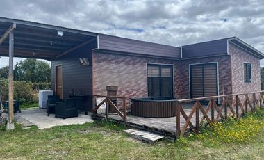 HERMOSA CASA EN PARCELA, COLONIA LAS MARCAS