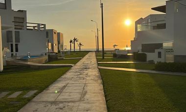 Casa de Playa en Condominio Moravia KM 98.9 a 8 minutos de BLVD ASIA