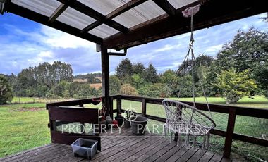 Arriendo acogedora casa en parcelación «Santa Rosa», entrada norte Puerto Varas