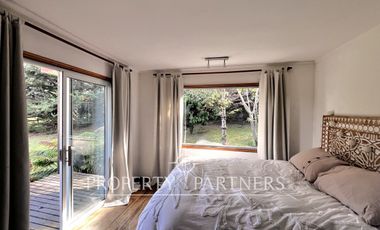 Arriendo acogedora casa en parcelación «Santa Rosa», entrada norte Puerto Varas