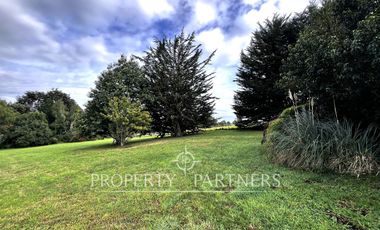 Arriendo acogedora casa en parcelación «Santa Rosa», entrada norte Puerto Varas