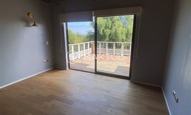 Casa en Arriendo en Mantagua