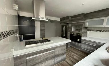 Casa Remodelada Boulevares, Naucalpan.