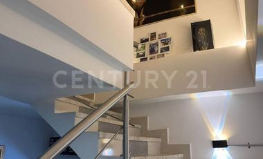 VENDO DUPLEX EN ORANGE SABANETA
