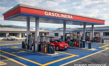 Gasolinera en venta con galpones en Ambato