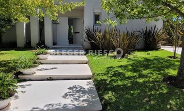 Casa en Alquiler en Los Alisos, Nordelta, Tigre, G.B.A. Zona Norte, Argentina