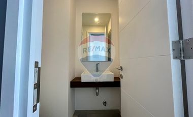 Oficina en Arriendo Chicureo
