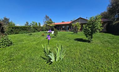 Espectacular casa y parcela en Linares