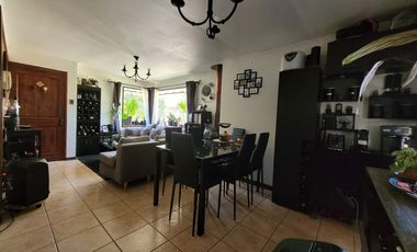 CASA EN VENTA EN MACHALÍ: CONDOM MIRAFLORES, 3D|2B