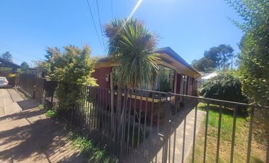 CASA EN VENTA EN MACHALÍ: CONDOM MIRAFLORES, 3D|2B