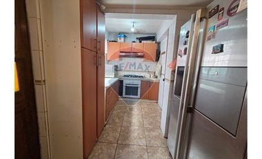 Casa familiar amplia en Quilicura: ¡Visítala hoy!