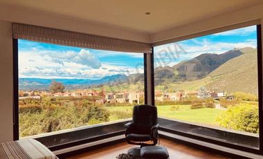 ARRIENDO GRANDIOSA CASA EN LA CALERA