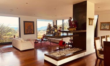 ARRIENDO GRANDIOSA CASA EN LA CALERA