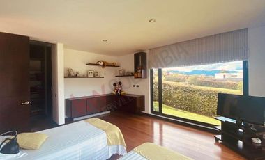 ARRIENDO GRANDIOSA CASA EN LA CALERA