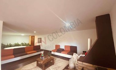 ARRIENDO GRANDIOSA CASA EN LA CALERA