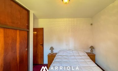 Casa de 5 ambientes en Barrio Alfar sobre lote de 845 m2