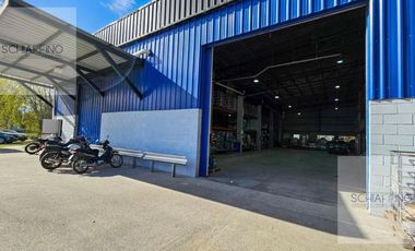 Nave Industrial en Platanos