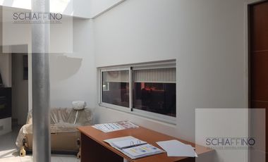Nave Industrial en Platanos