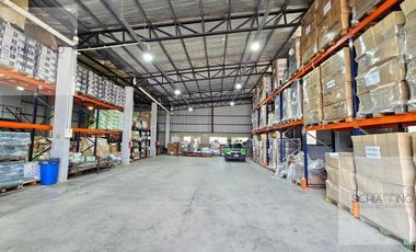 Nave Industrial en Platanos