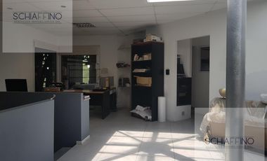 Nave Industrial en Platanos