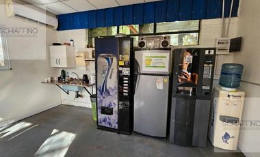 Nave Industrial en Platanos