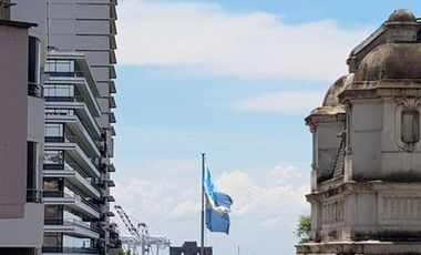 Departamento con balcón en alquiler temporario Barrio Norte