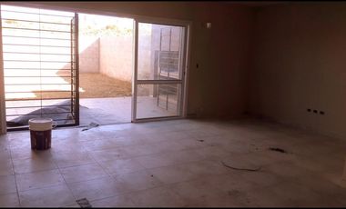 LOMAS DEL CHATEAU-GRAN DÚPLEX A ESTRENAR- 3 Dorm- Escritorio-Patio-Asador