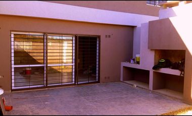LOMAS DEL CHATEAU-GRAN DÚPLEX A ESTRENAR- 3 Dorm- Escritorio-Patio-Asador