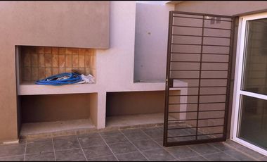 LOMAS DEL CHATEAU-GRAN DÚPLEX A ESTRENAR- 3 Dorm- Escritorio-Patio-Asador