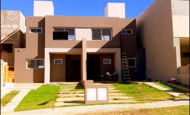 LOMAS DEL CHATEAU-GRAN DÚPLEX A ESTRENAR- 3 Dorm- Escritorio-Patio-Asador