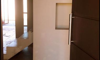 LOMAS DEL CHATEAU-GRAN DÚPLEX A ESTRENAR- 3 Dorm- Escritorio-Patio-Asador