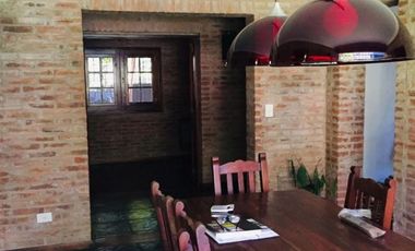 Alquiler de Importante Casa En Don Torcuato
