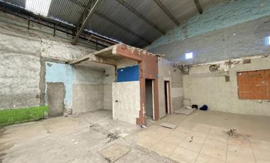 Galpón en venta y alquiler en Grand Bourg