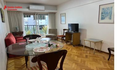 Departamento alquiler temporario de 3 ambientes amplios en el centro.