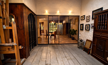 CASA EN VENTA EN EL PEDREGAL EN CALLE CERRADA