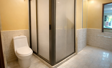 CASA EN VENTA EN EL PEDREGAL EN CALLE CERRADA