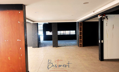 Excelente local comercial en renta en Huexotitla