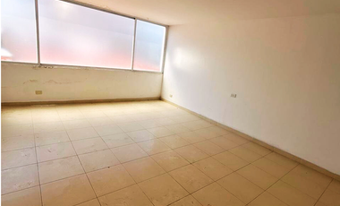 Excelente local comercial en renta en Huexotitla
