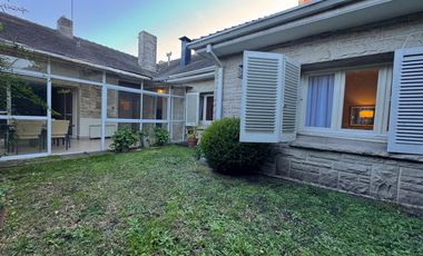 VENTA IMPORTANTE CASA BARRIO STELLA MARIS Mar del Plata