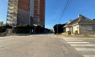 VENTA IMPORTANTE CASA BARRIO STELLA MARIS Mar del Plata