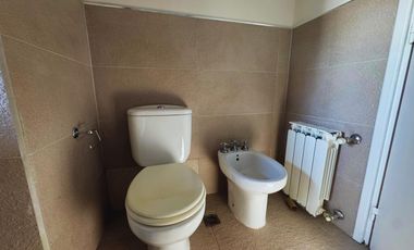 VENTA IMPORTANTE CASA BARRIO STELLA MARIS Mar del Plata