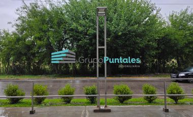 Local en alquiler a estrenar 58 m2 mas entrepiso en Complejo Canning Center sobre Lacarra 900