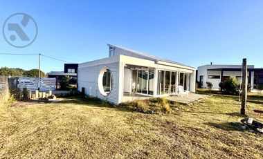 VENTA | CASA 2 AMB SOBRE LOTE 700M2 | SANTA ISABEL | CHAPADMALAL