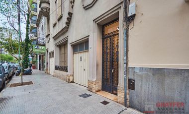 Amplio PH con dependencia - Barrio Norte