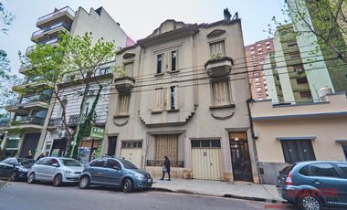 Amplio PH con dependencia - Barrio Norte