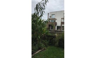 Departamento Duplex de 3 Ambientes en Los Senderos en Venta